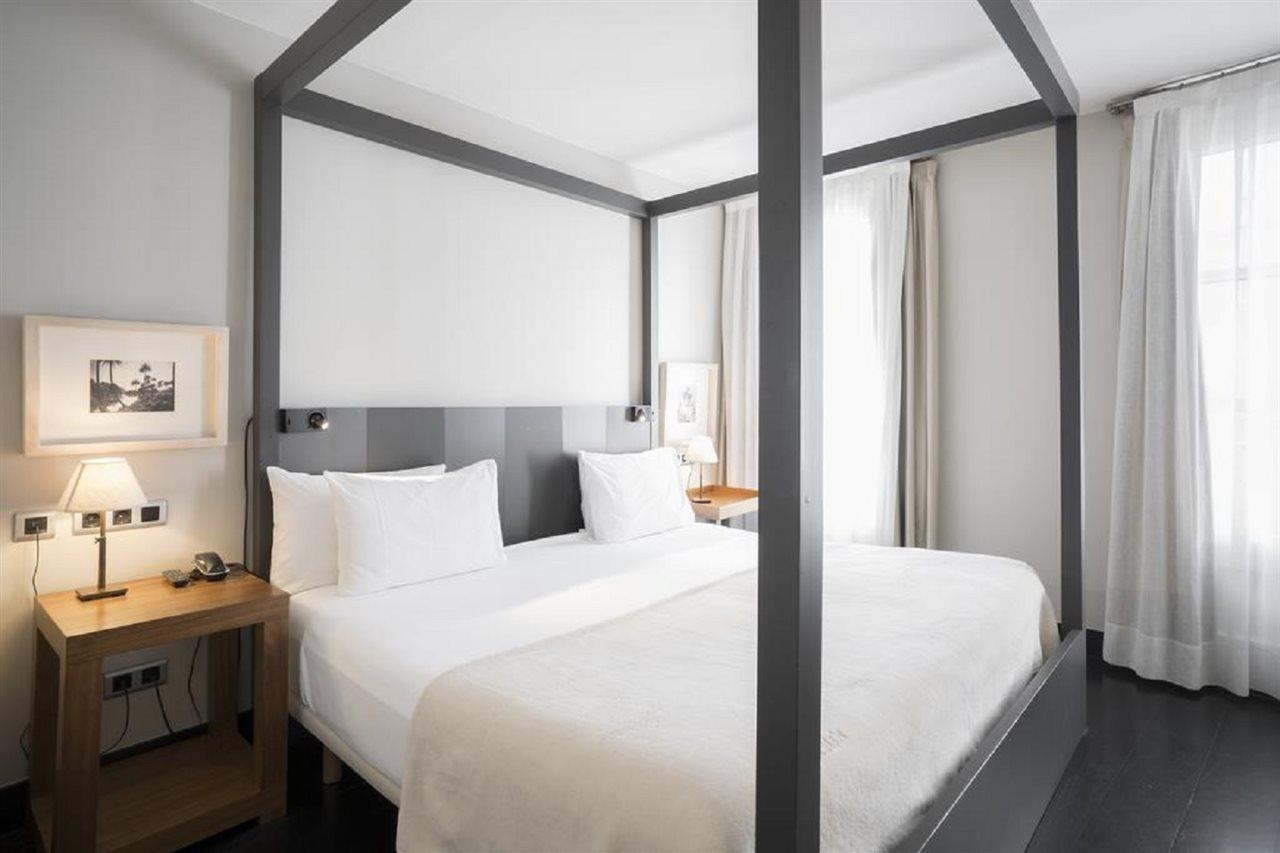 Hotel Banys Orientals Barcelona Exterior photo